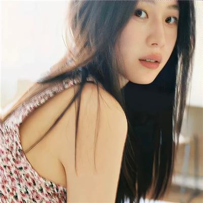 龙月